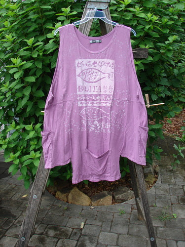 Barclay Flowerpot Top Promotional Fish Peony OSFA showcases unique drop pockets and a flared A-line shape, highlighted by a fish motif, perfect for expressing individuality with vintage charm.