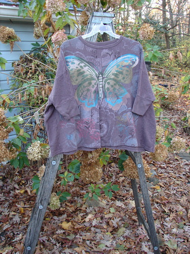 Barclay Hemp Cotton Banded Sleeve Dolman Top Butterfly Maroon OSFA featuring a prominent butterfly design on the front, representing BlueFishFinder.com's vintage and expressive clothing collection.