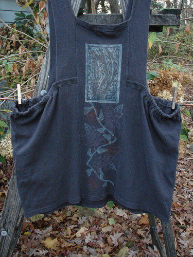 1995 Reprocessed Cottage Jumper Floral Vine Granite Size 3 featuring dense knit texture, floral vine design, thick shoulder straps, sectional bib, elastic sides, and oversized front pockets from Bluefishfinder.com.