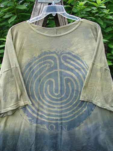 Barclay Wide Line Tee Primitive Circle Path Mottled Olive Grey OSFA features a seamless design with a rounded neckline and drop shoulders, showcasing a distinctive Circle Path theme on organic cotton.