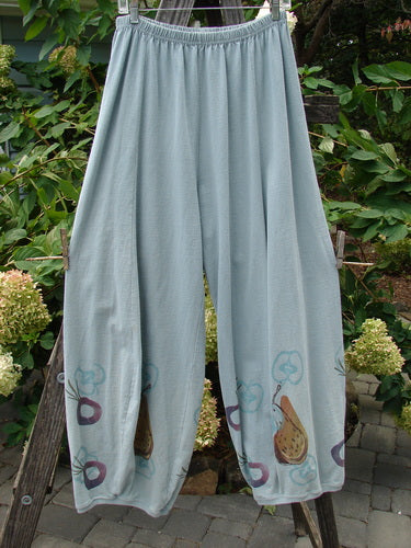 1998 Heavy Radish Pant Bountiful Harvest Birdsong Size 2, featuring pear design, full elastic waistline, tapered lowers, and vertical S-shaped panels, made from heavyweight organic cotton.