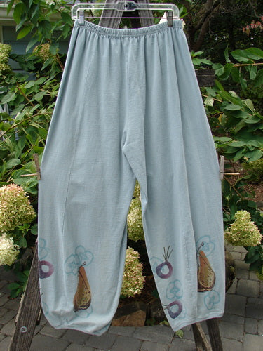 1998 Heavy Radish Pant Bountiful Harvest Birdsong Size 2, featuring a fruit and bird design, elastic waist, tapered legs, and vertical sectional panels.