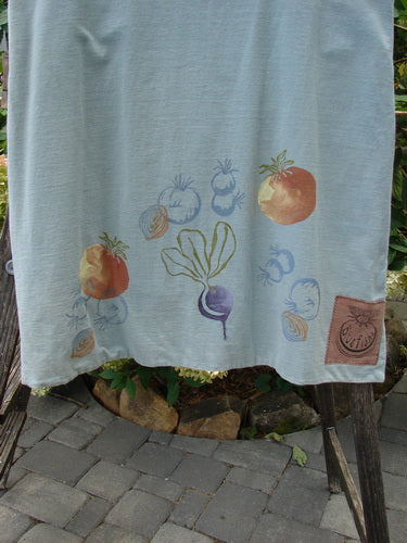 1998 Heavy Basil Vest Bountiful Harvest Birdsong OSFA, featuring a vibrant vegetable-themed design on a white towel, part of the Holiday Winter Resort Collection, showcasing a creative and unique style.