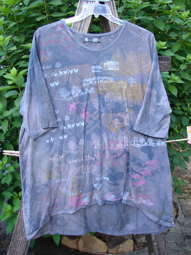 Barclay Tournesol Tunic Farm Land Mottled Grey Sky OSFA features a loose fit, three-quarter sleeves, rounded neckline, and varying hemline, reflecting Bluefishfinder.com's vintage, creative ethos.