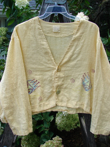 1999 Weathervane Jacket Crown Buttercup Size 2, featuring crown design and unique button details, displayed on a mannequin.