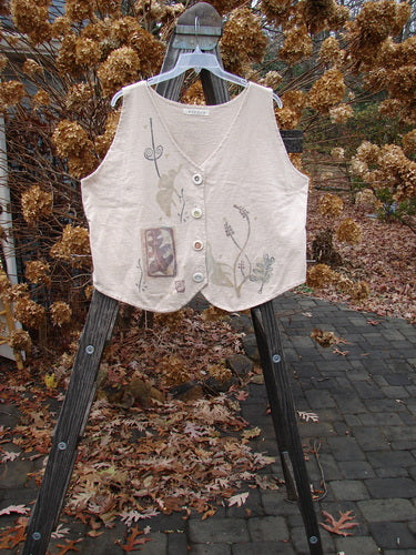 1995 Folk Vest with sun star theme design on white cotton, size 2. Perfect condition.
