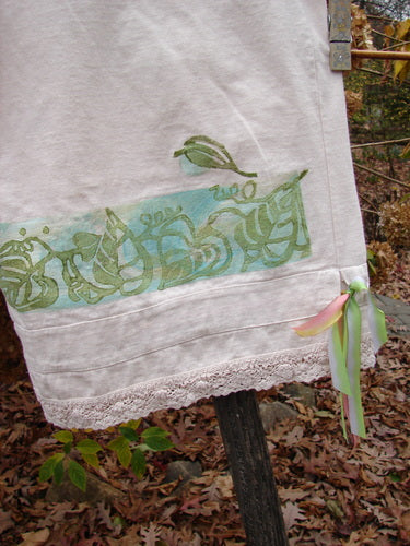 1992 Pantaloon Bloomer Banded Falling Leaf Sea Shell OSFA featuring a white towel with intricate green and blue designs, showcasing a close-up of antique crochet and a ribbon detail.