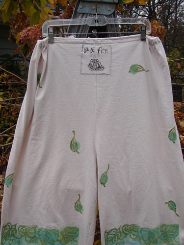 1992 Pantaloon Bloomer Banded Falling Leaf Sea Shell OSFA, featuring green leaf pattern and intricate lace crochet details, capturing the vintage charm of Bluefishfinder.com's unique, expressive clothing style.