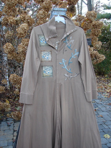 1995 Virginia Woolf Dress Home Butterfly Size 1: Long brown coat with unique designs, ribbed accents, and front snap closures.