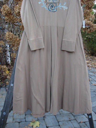 1995 Virginia Woolf Dress Home Butterfly Size 1: Long dress on clothesline with ribbed accents, front snaps, and sweeping hemline.