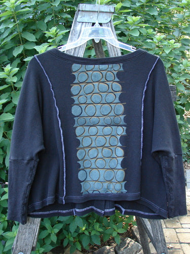Barclay Thermal Exterior Stitch Two Pocket Jacket Geos Black Size 0 features a rounded neckline, long dolman sleeves, and painted pockets, emphasizing the creative vintage style of BlueFishFinder.com.