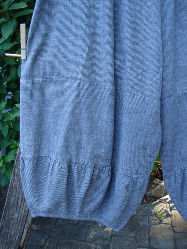 Barclay Hemp Cotton Meadow Pant Unpainted Indigo Stripe Size 1 features a pinstripe pattern, full elastic waistline, bellowing lower sections, and cropped length, perfect for spring or summer.