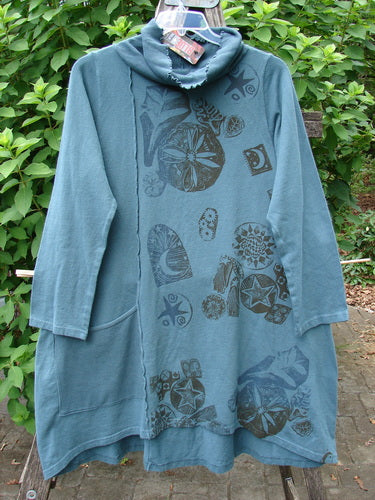 Barclay NWT Eco Cotton Cowl Pocket Tunic Star Moon Hypnea Teal Size 0, featuring a hood and pocket tag, embodies the creative, vintage style of BlueFishFinder's unique outerwear collection.