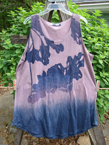 Barclay Round Bottom Tunic Tank Top Blossom Mottled Mauve Navy Size 0 features a scoop neckline, slight A-line shape, rounded hem, and hand-dyed design, embodying Bluefishfinder.com's vintage and creative style.