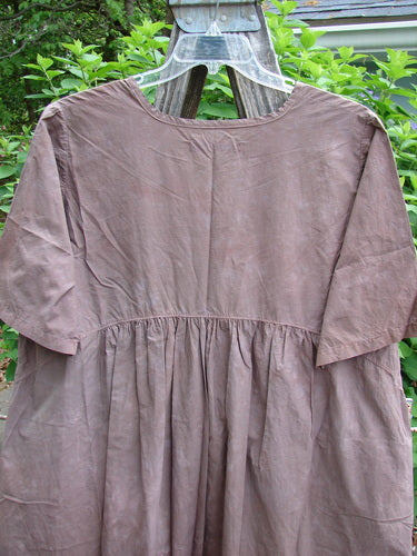 Barclay Percale Key Pocket Hi Low Dress Mottled Mocha Size 0 features a unique key neckline, dual rounded pockets with elastic, wide sleeves, and a distinctive high-low hemline with side vents.