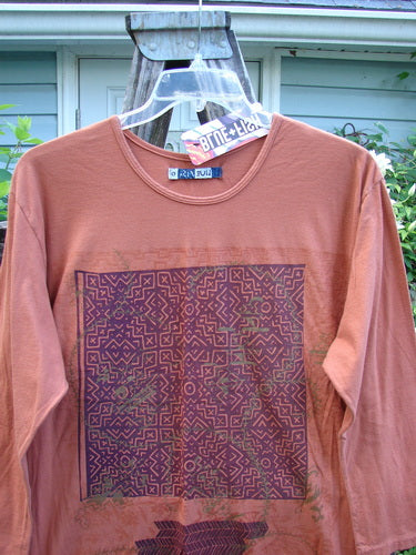 Barclay NWT Long Sleeved Studio Tee features a straight shape, rounded neckline, and cozy sleeves. Part of a Holiday Collection, it showcases a primitive metallic theme on medium weight organic cotton, size 0.