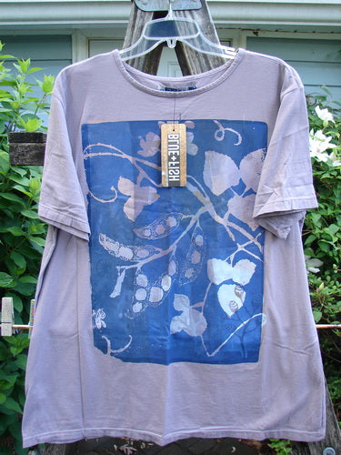 Barclay NWT Short Sleeved Berna Tee Leaf Pod Sea Fog Size 0 features a rounded neckline, drop shoulders, wide sleeves, and a boxy silhouette with a leaf branch and pod pattern.