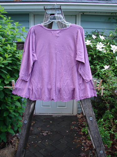 Barclay NWT Three Quarter Sleeved Cafe Tee in Pink Orchid, featuring a rounded neckline and curly edgings, in a Quad Garden theme. A-line shape with measurements: bust 46, waist 46, hips 54.