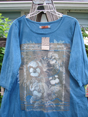 Barclay NWT Modern Slim Tee Top Pansies Mottled Teal Size 1, featuring three-quarter sleeves, slight hip flare, and rounded hemline, embodies Bluefishfinder's vintage-inspired, creative apparel.