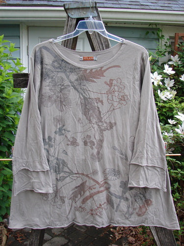 Barclay Petal Sleeved A Line Tunic Floral Dawn Sand Size 1 features a rounded neckline, generous A-line silhouette, and distinctive thick double petal lower sleeves, embodying BlueFishFinder's vintage creative style.