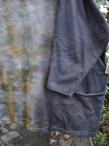 Barclay Cotton Lycra Writer's Pocket Pullover Sweatshirt features a seamless design with dual drop pockets, a rounded neckline, and slightly narrowing sleeves, embodying the creative essence of Bluefishfinder.com.