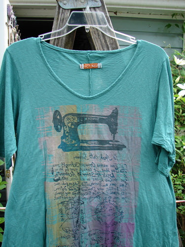 Barclay Slub Curve Bottom Tee Singer Seamstress Spearmint Size 1 features a rounded neckline, short sleeves, A-line shape, and varying hemline, embodying Bluefishfinder's vintage, creative spirit.