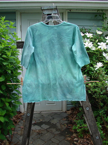 Barclay Cotton Lycra Three Quarter Sleeved Cafe Tee Vincent Van Gogh Mottled Mint Size 0 featuring a sweeping A-line shape, round rolled neckline, and curly edgings, embodying Bluefishfinder.com's vintage artistic expression.