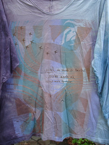 Barclay Long Sleeved A Lined Tee Vincent Van Gogh Mottled Lavenders Size 0, featuring a rounded neckline, almost full-length sleeves, A-line shape, and Van Gogh quote, ideal for fall fashion.