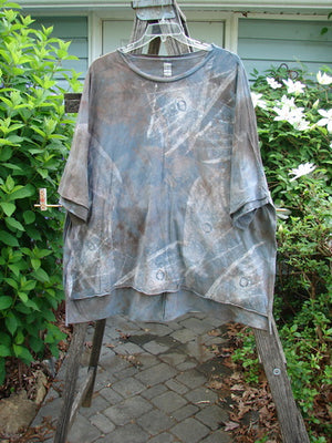 Barclay Flutter Collar Essential Tee Wind Storm Mottled Grey Night OSFA