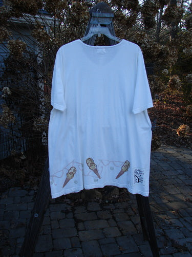 2000 NWT Market Tee with ice cream cone design on white shirt. A-line shape, wider neckline, Blue Fish signature patch. Size 2.