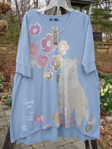 Barclay NWT Three Quarter Sleeve Happiness Tunic featuring Big Cat design.