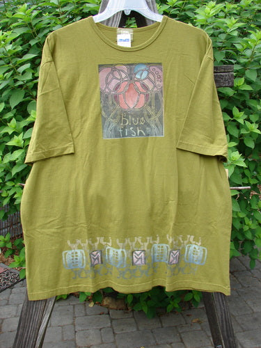 2000 NWT Short Sleeved Tee with Celebrate Logo on Peapod Green Shirt