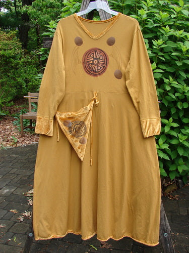 1996 Velvet Ornamental Pocket Dress Celtic Center Gold Size 2 features a sweeping A-line shape, velvet accents on the neck and hem, with a dramatic painted hand purse and spirograph-themed design.