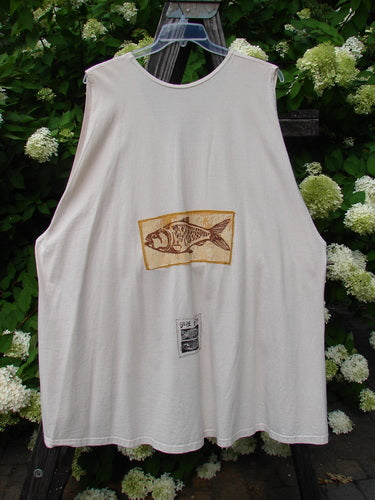 1992 Patched Triangle Vest Vintage Duel Fish Crème OSFA: A white shirt with a fish drawing and Blue Fish buttons.