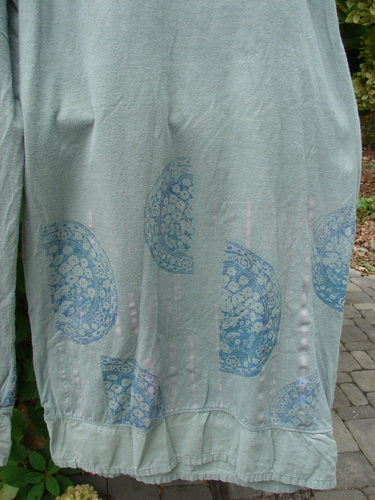 Barclay Flutter Bottom Crop Cargo Pant Medallion Vine Size 0 features unique lower-leg art with a sweet bottom flutter and dual front floppy cargo pockets, reflecting BlueFishFinder's vintage individuality ethos.