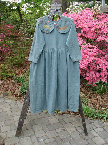 Vintage 1992 Silly Collar Dress with Spin Leaf Design in Grey Green, Size 1, from BlueFishFinder.com. Features sailor collar, empire waist, wide sleeves, and A-line silhouette. Bust 42, Waist 44, Hips 70.