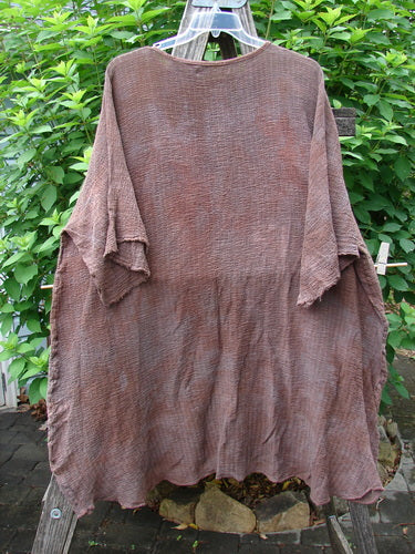 Barclay Crinkle Gauze Ana Tunic Dress Unpainted Mottled Copper OSFA features a shallow neckline, wide three-quarter sleeves with frays, and a varying hemline, crafted in lightweight cotton gauze.