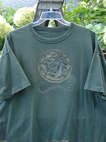 1994 Short Sleeved Tee with circular fan fare graphic design in green. Vintage Blue Fish Clothing. Perfect condition. One size fits all.