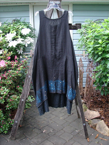 Barclay Linen Two Tier Venetian Eyelet Dress Pinwheel Black Size 2 displayed on a wooden ladder.