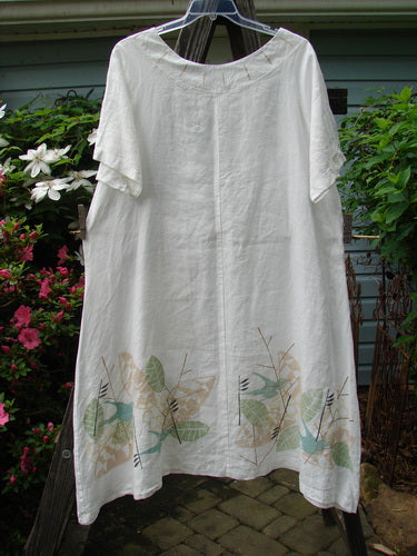 Barclay Linen Vertical Seam Pocket Dress Leaf Dove White Size 2 featuring bird design, rounded neckline, wide short sleeves, and exterior front pocket, crafted from medium weight linen for a spring collection.