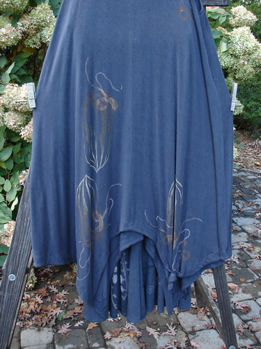 1998 Rayon Lycra Botanicals Tendril Mayflower Duo Onyx Size 1: A blue shirt and dress with botanical theme paint, perfect condition.