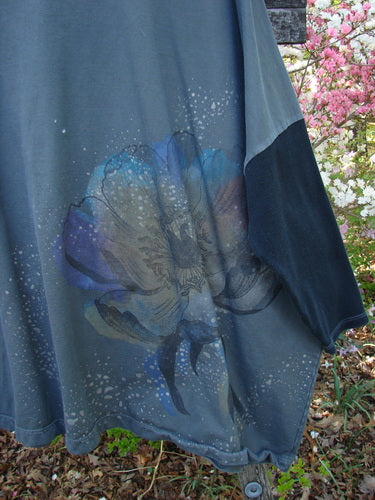 Barclay Cotton Lycra Rib Colors Contrast Sweatshirt Peony Night Grey OSFA, featuring a painterly flower motif with splatter dye effect, wide boxy shape, and contrasting neckline, hung outdoors.