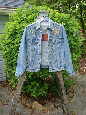 1995 Patched Levi Strauss & Co Denim Blue Jean Jacket Kitty Kitty Stone Wash Size 0