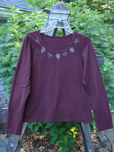 1999 Cotton Lycra Long Sleeved Layering Top Necklace Red Wine Size 0 on a hanger, showcasing its full-length sleeves and stretchy fabric suitable for layering.