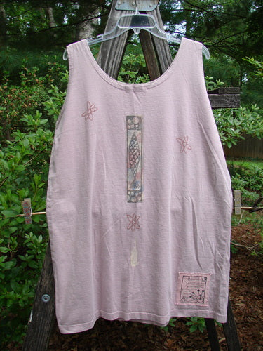 1995 Sun Glint Tank Fancy Fish Patio Rose Altered OSFA hanging on a clothesline, featuring a scooped neckline and fish theme design. Ideal for hot summer days or as a layering piece.