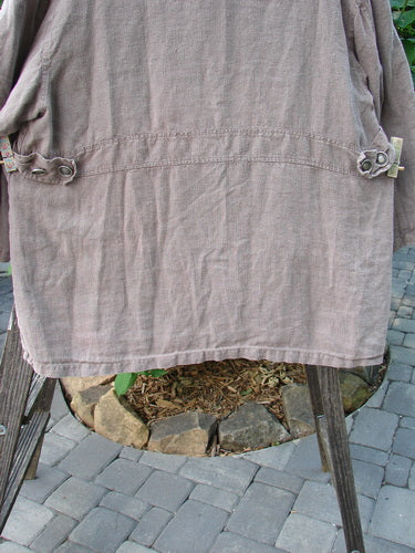 Close-up of the 1999 PMU Single Patch Hemp Yard Coat Shale Size 2, showcasing its heavy-weight cotton hemp outer, metal buttons, and triangular front pockets.