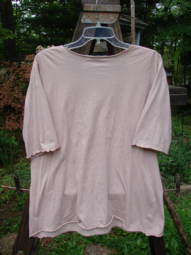 Barclay Batiste Curl Edge Layering Top Unpainted Pastel Mauve Size 1: A shirt with a beautifully rounded curly neckline and hem, almost three-quarter length sleeves accented in curly edges, and a straighter lower shape.
