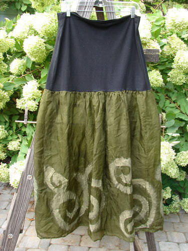 2000 Silk Organza Aios Dana Skirt, Celtic Lichen, Size 2: Flared black skirt with golden Celtic holiday paint, made from dreamy double-layered silk organza.