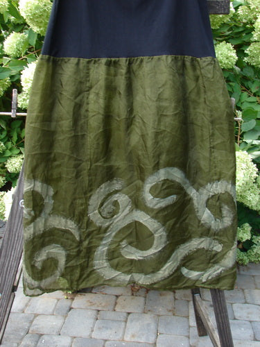 2000 Silk Organza Aios Dana Skirt with Celtic pattern, size 2.