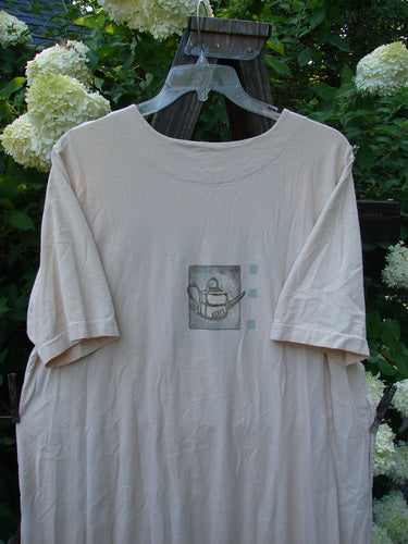 Image alt text: "1999 Straight Dress Watering Can Natural Small Size 2: T-shirt with picture on a swinger, teapot drawing, flower close-up"